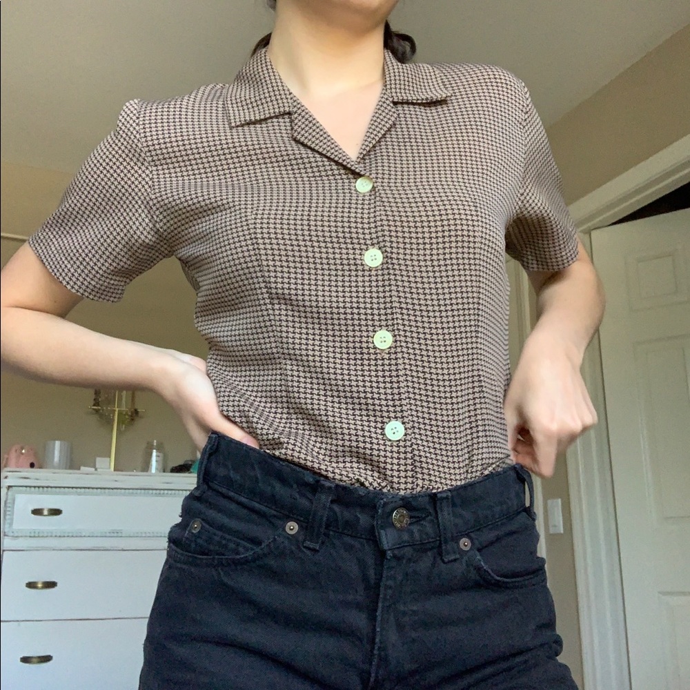 vintage button up collared shirt